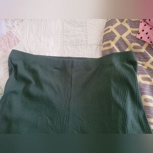 Aerie Women's HI Rise Flare Pants. XL